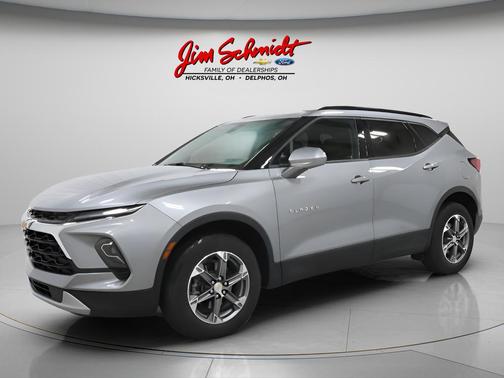Sterling Gray Metallic 2024 Chevrolet Blazer 2LT