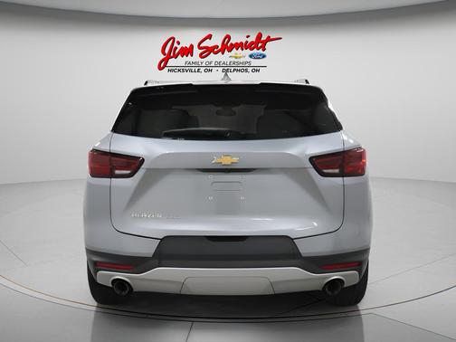 Sterling Gray Metallic 2024 Chevrolet Blazer 2LT