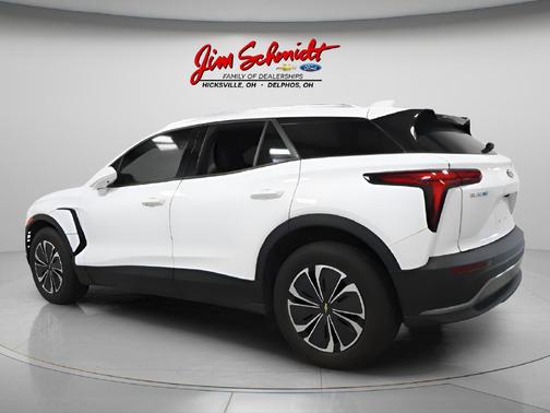 Summit White 2025 Chevrolet Blazer EV AWD LT