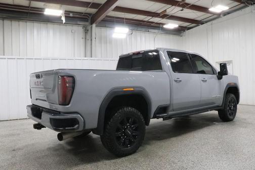 Thunderstorm Grey 2025 GMC Sierra 2500 AT4