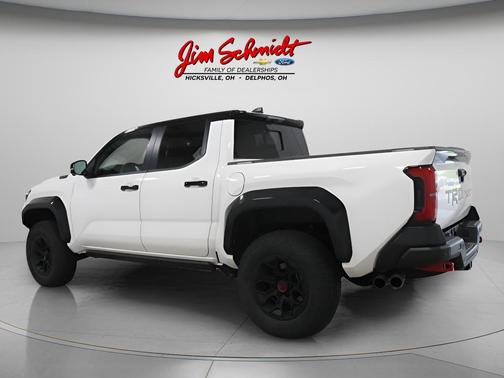 Ice Cap w/Black Roof 2026 Toyota Tacoma Hybrid TRD Pro
