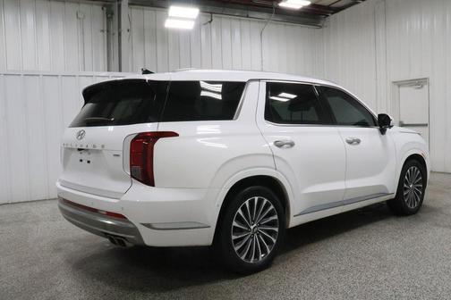 Hyper White 2024 Hyundai PALISADE Calligraphy