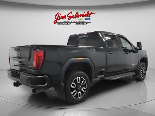 Onyx Black 2021 GMC Sierra 2500 AT4