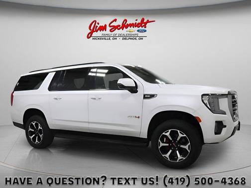 White Frost Tricoat 2023 GMC Yukon XL AT4