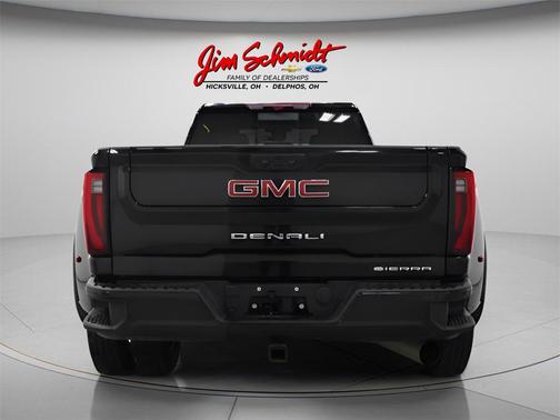 2024 GMC Sierra 3500 Denali
