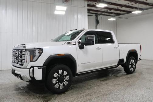 2024 GMC Sierra 2500 Denali