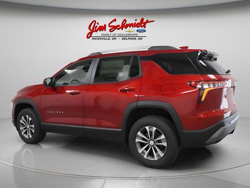 Radiant Red Tintcoat 2026 Chevrolet Equinox 1LT