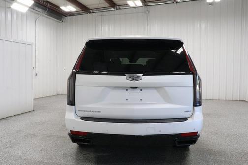 2024 Cadillac Escalade ESV Sport Platinum