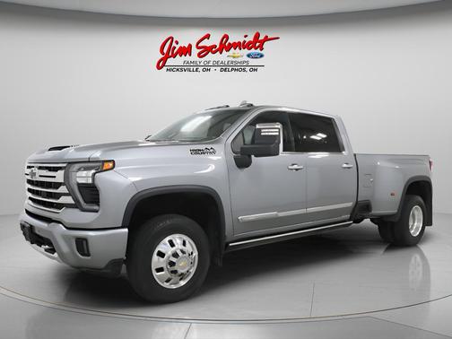 Sterling Grey Metallic 2025 Chevrolet Silverado 3500 High Country
