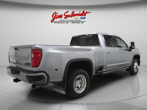 Sterling Grey Metallic 2025 Chevrolet Silverado 3500 High Country