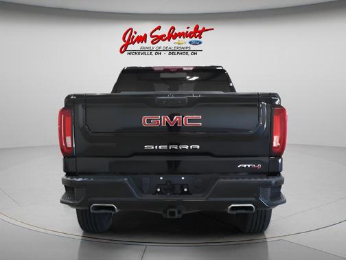 Onyx Black 2022 GMC Sierra 1500 AT4