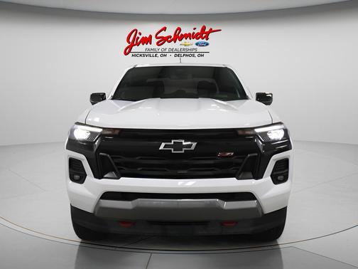 Summit White 2026 Chevrolet Colorado Z71