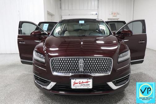 2020 Lincoln Nautilus Reserve