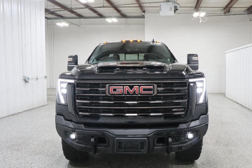 2024 GMC Sierra 2500 AT4