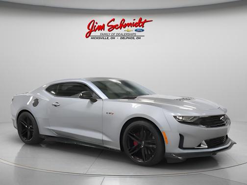 Sharkskin Metallic 2023 Chevrolet Camaro LT1
