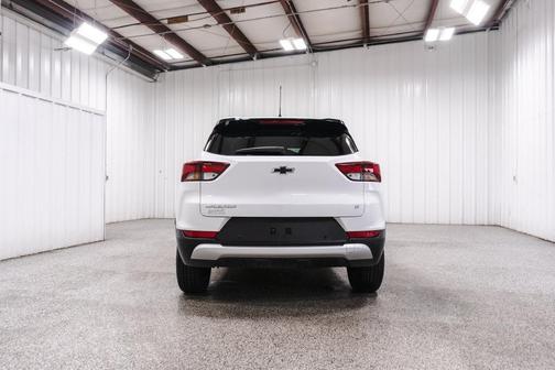 Summit White 2024 Chevrolet Trailblazer LT