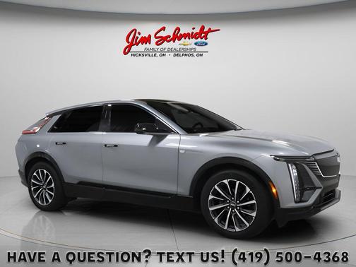 Argent Silver Metallic 2024 Cadillac LYRIQ Sport