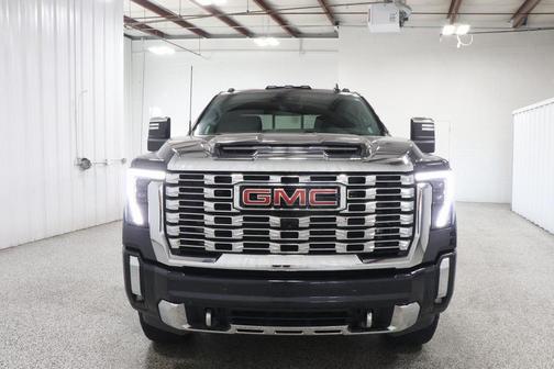 2024 GMC Sierra 2500 Denali