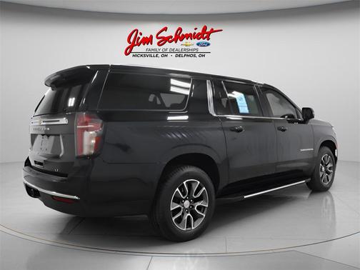 2021 Chevrolet Suburban LT