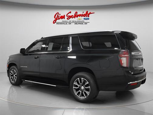 2021 Chevrolet Suburban LT