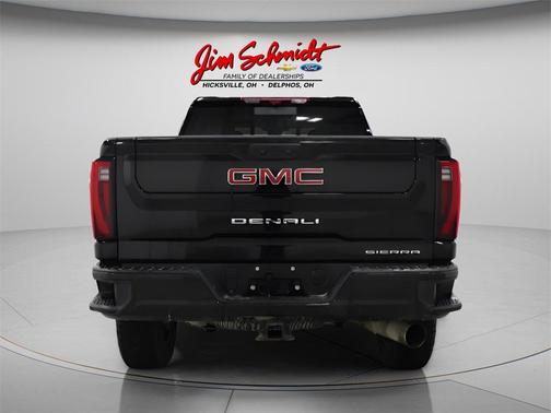 2024 GMC Sierra 2500 Denali