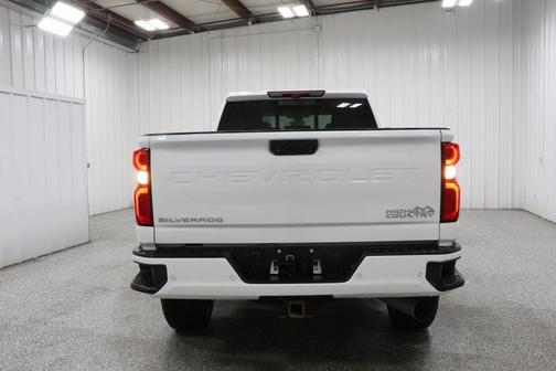 2022 Chevrolet Silverado 2500 High Country