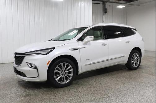 2023 Buick Enclave Avenir AWD