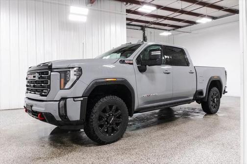 2024 GMC Sierra 2500 AT4