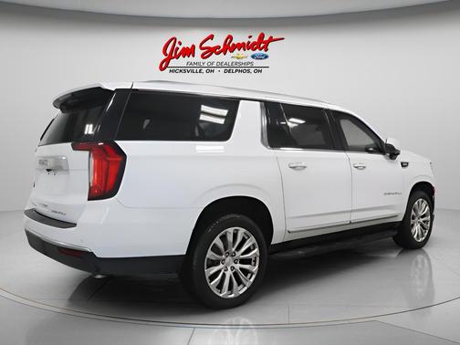 Summit White 2024 GMC Yukon XL Denali