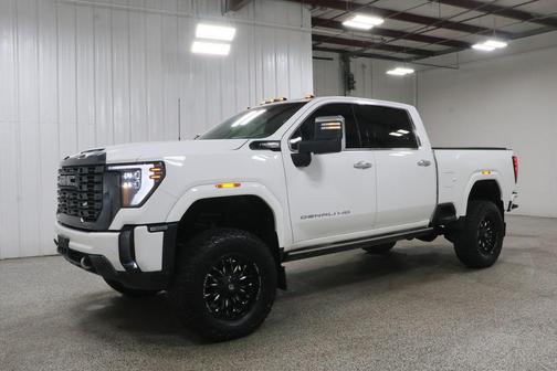 2024 GMC Sierra 2500 Denali Ultimate