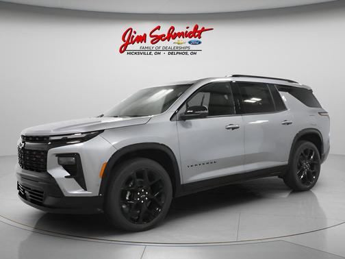 Sterling Gray Metallic 2026 Chevrolet Traverse RS