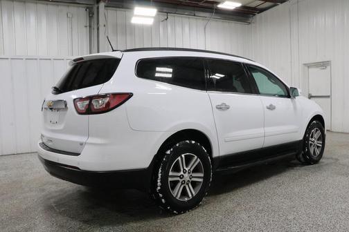 2017 Chevrolet Traverse 2LT