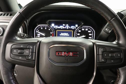 Photo 5 of 35 of 2021 GMC Sierra 1500 AT4