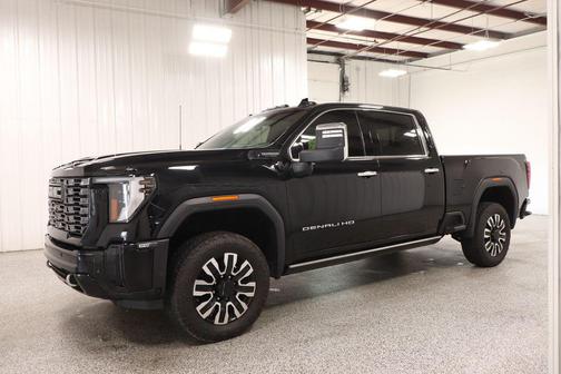Onyx Black 2025 GMC Sierra 2500 Denali Ultimate