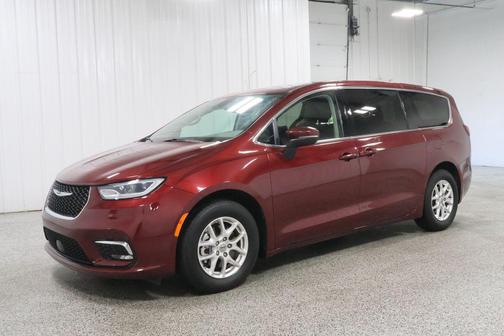 Velvet Red Pearlcoat 2023 Chrysler Pacifica Touring L
