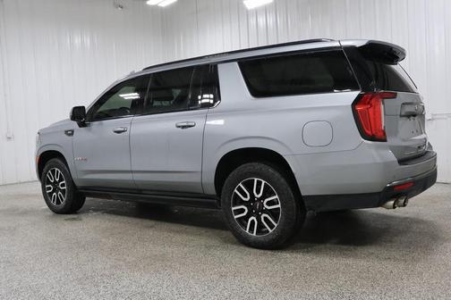 2024 GMC Yukon XL AT4