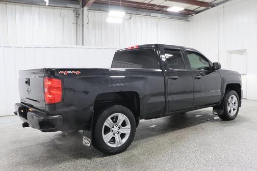 2017 Chevrolet Silverado 1500 Custom