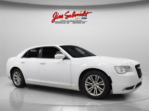 2017 Chrysler 300 Limited