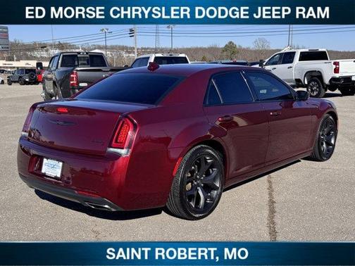 2021 Chrysler 300 S