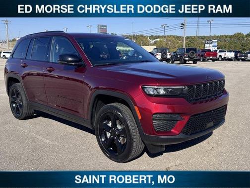 2025 Jeep Grand Cherokee Laredo