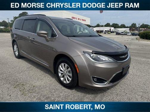 Molten Silver 2017 Chrysler Pacifica Touring-L