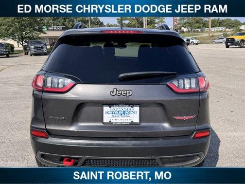 2022 Jeep Cherokee Trailhawk