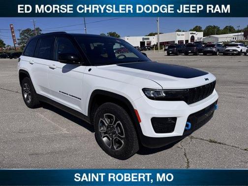 Bright White Clearcoat 2023 Jeep Grand Cherokee 4xe Trailhawk