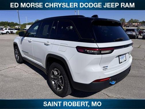 Bright White Clearcoat 2023 Jeep Grand Cherokee 4xe Trailhawk