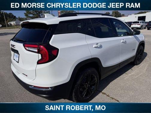 2024 GMC Terrain AT4