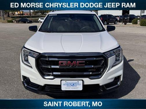 2024 GMC Terrain AT4