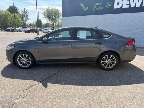 Magnetic 2017 Ford Fusion SE