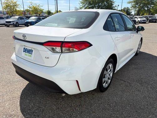 Ice 2023 Toyota Corolla LE