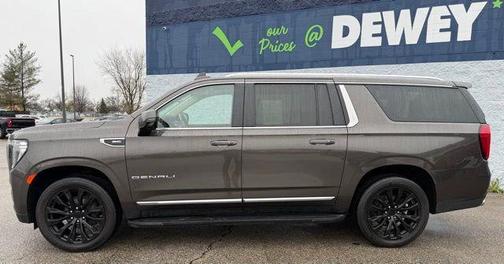 Smokey Quartz Metallic 2021 GMC Yukon XL Denali