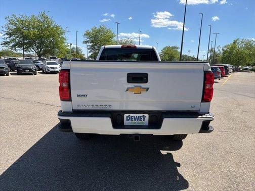 Summit White 2018 Chevrolet Silverado 1500 2LT